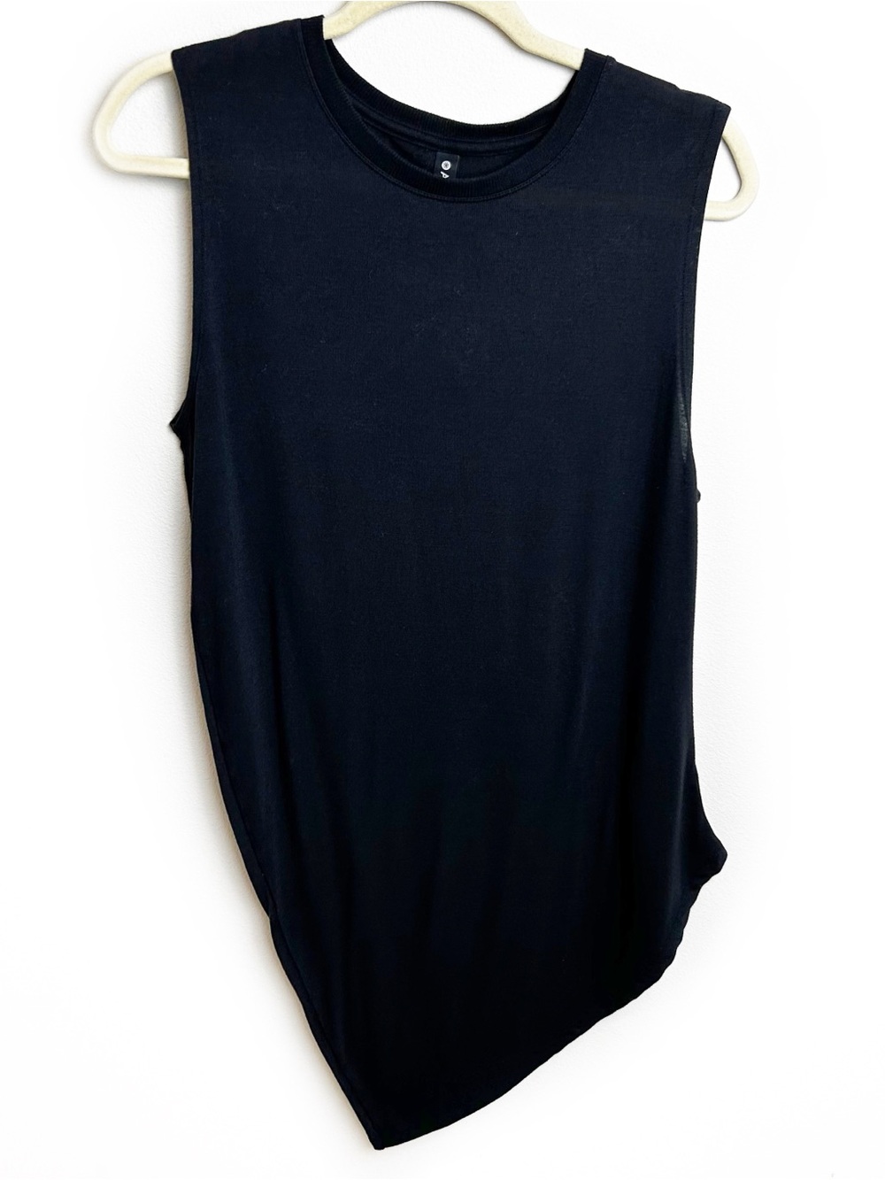 Athleta Cloudlight Restore Tank top black modal jersey uneven hem size: M - Picture 2 of 7